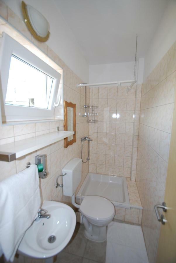 Batinic Apartmani Omiš Exterior foto