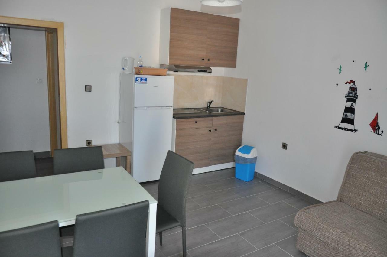 Batinic Apartmani Omiš Exterior foto